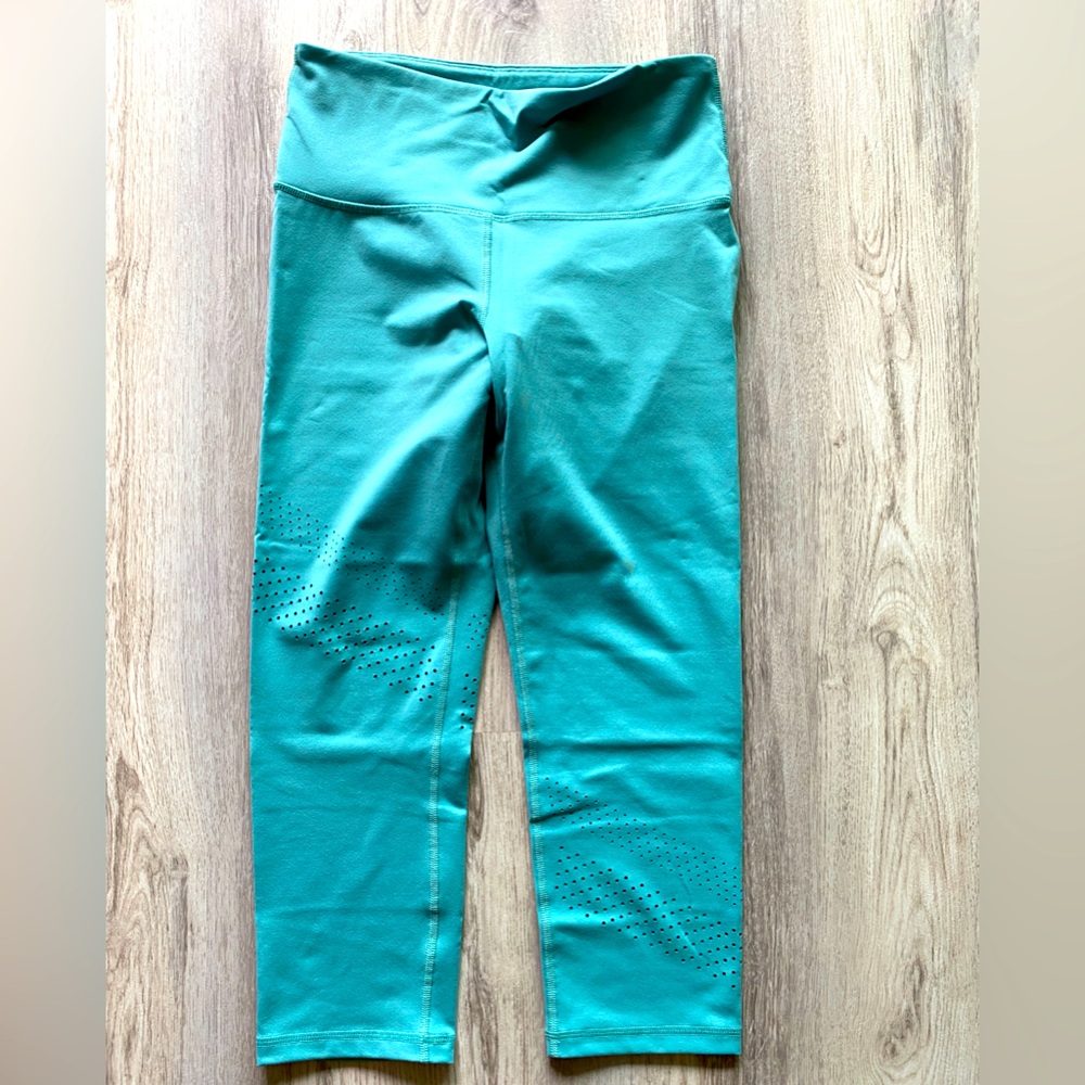 Old Navy Active Go-Dry Elevate teal Legging